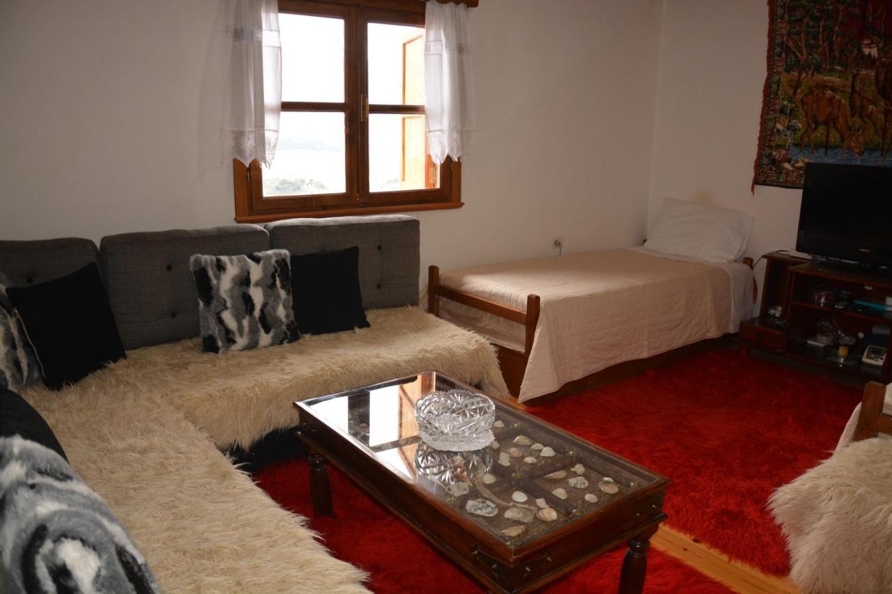 Guest House Memushi Gjirokastër 외부 사진