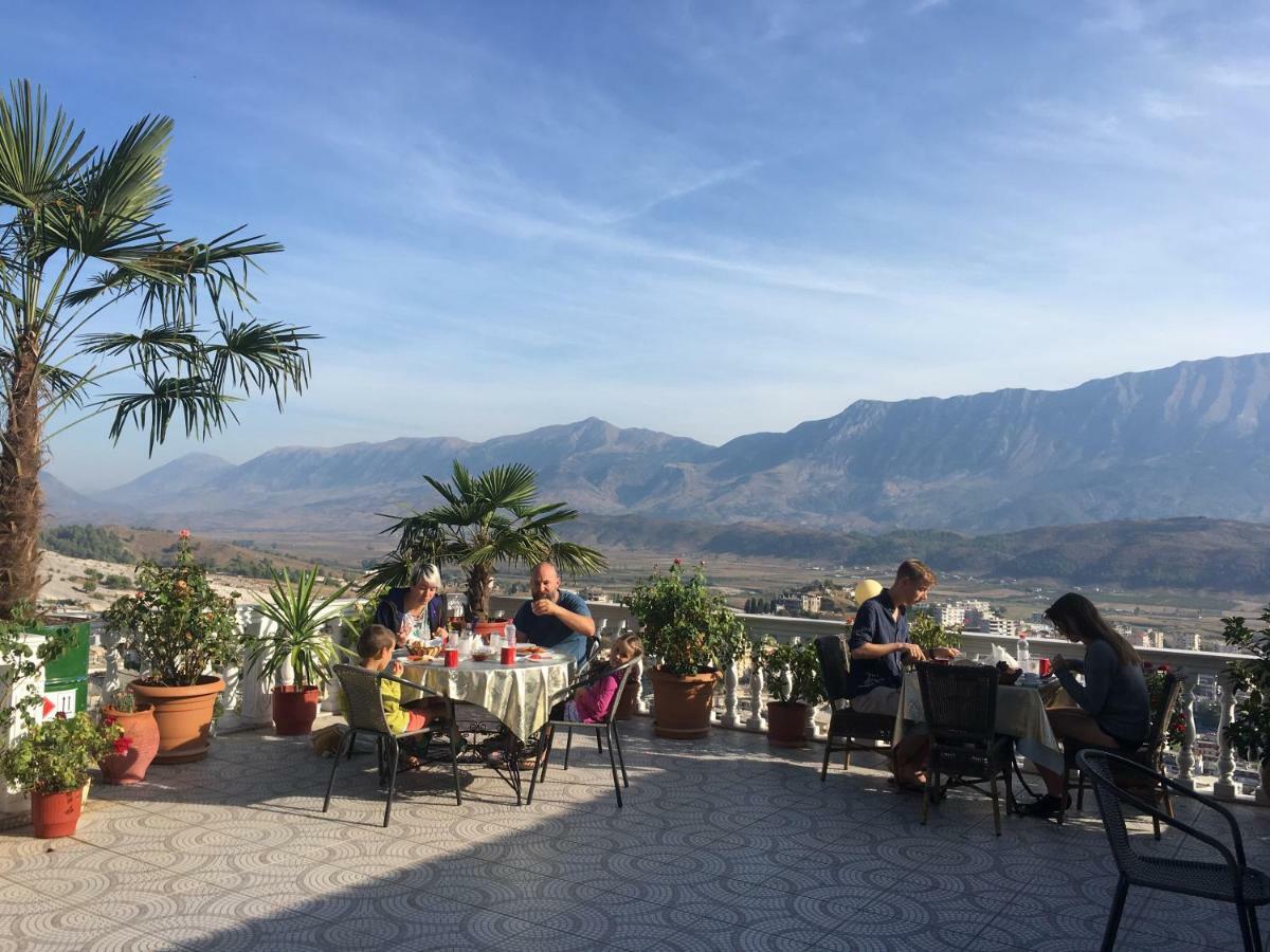 Guest House Memushi Gjirokastër 외부 사진