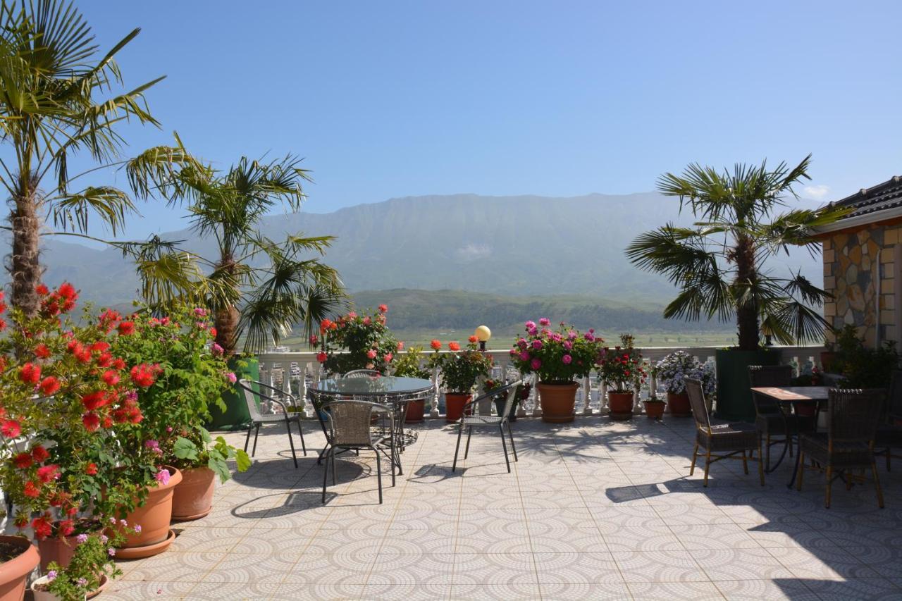 Guest House Memushi Gjirokastër 외부 사진