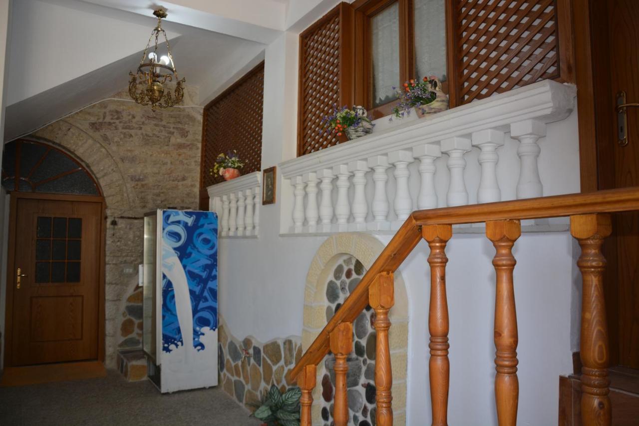 Guest House Memushi Gjirokastër 외부 사진